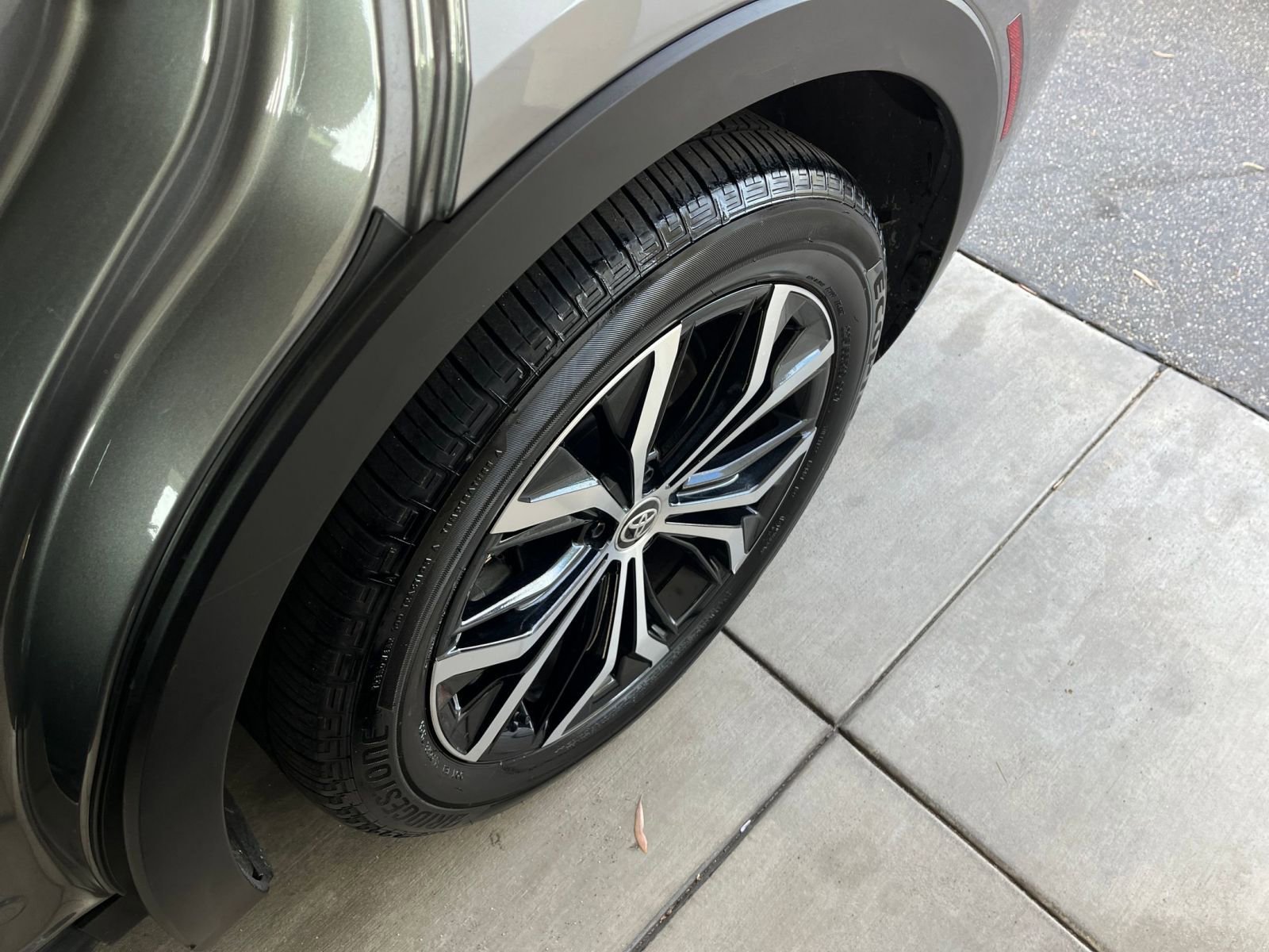 Thumbnail: 2025 Toyota Crown - 30