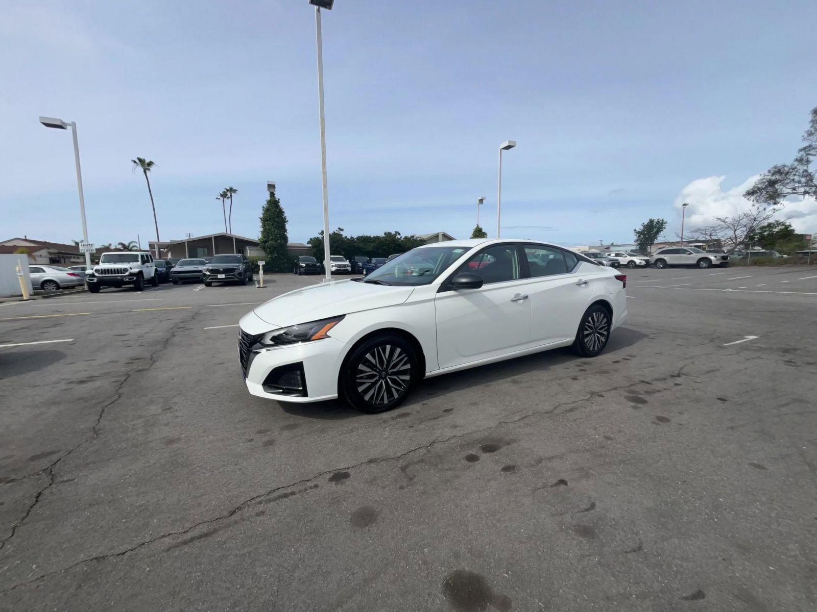 Thumbnail: 2025 Nissan Altima - 11