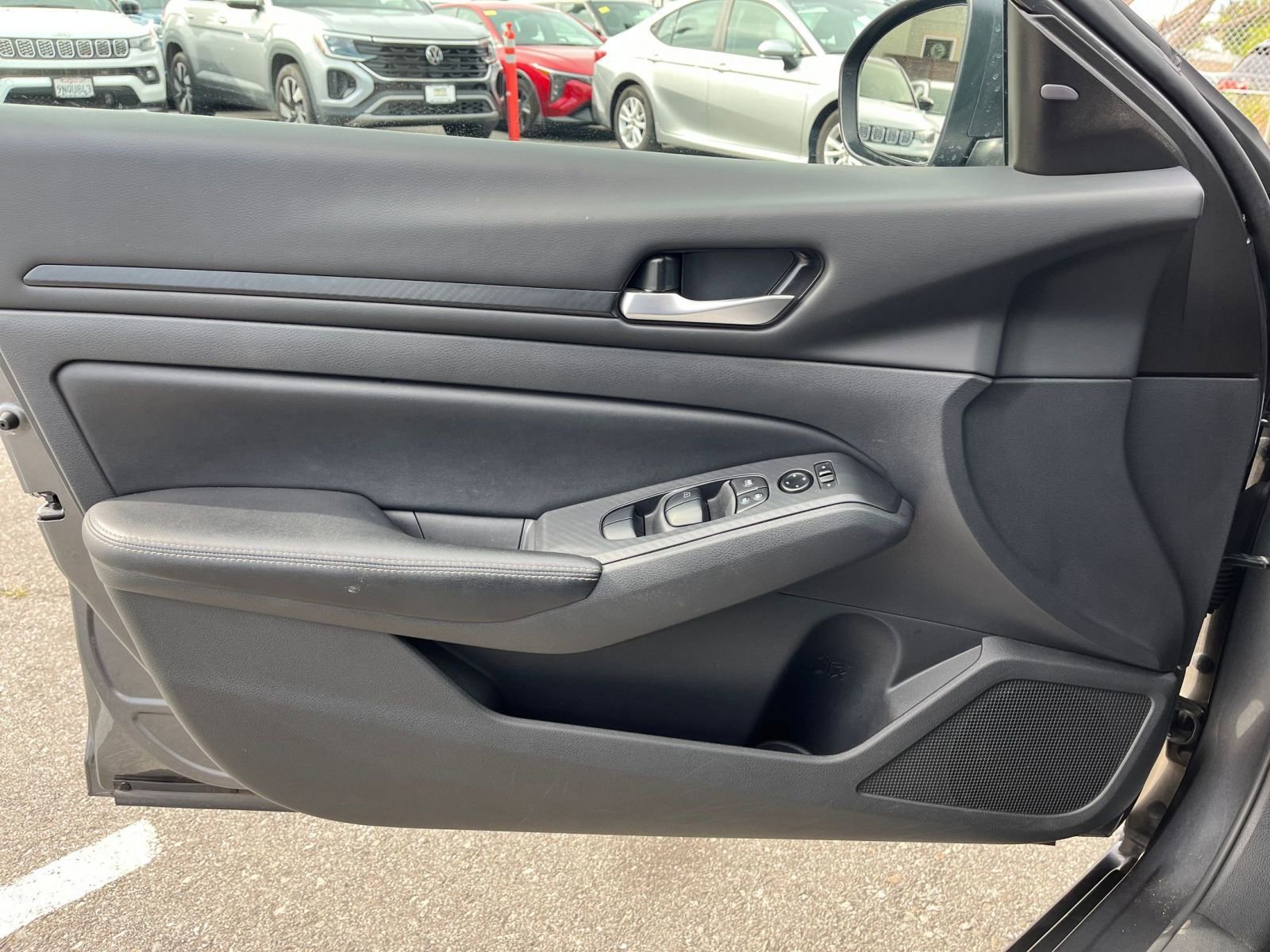 Thumbnail: 2025 Nissan Altima - 18