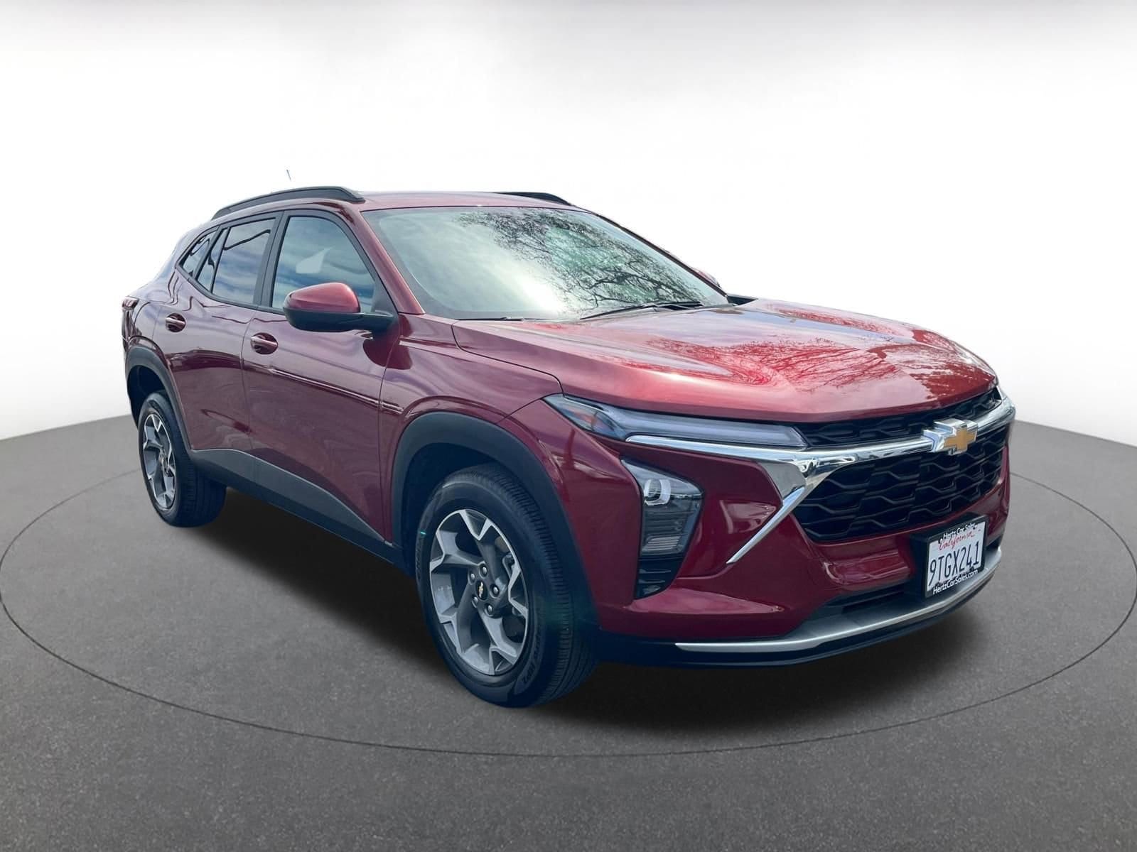 Thumbnail: 2025 Chevrolet Trax - 1