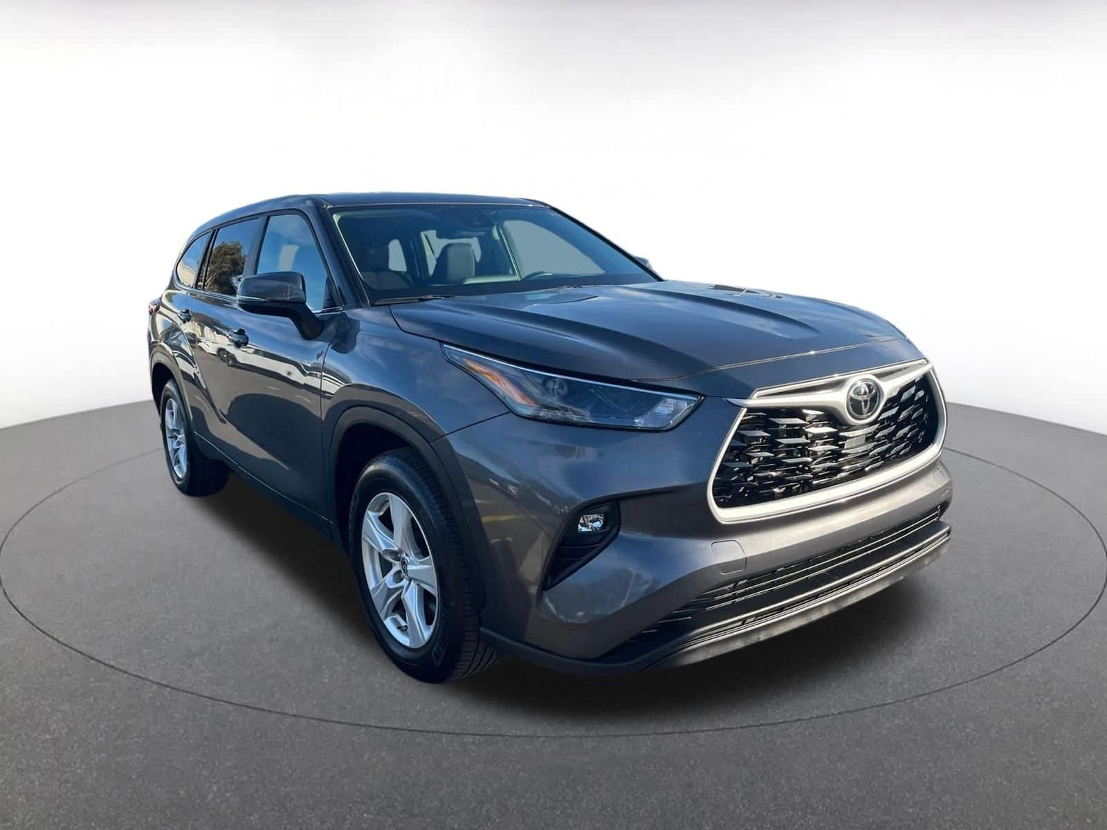 Thumbnail: 2025 Toyota Highlander - 1