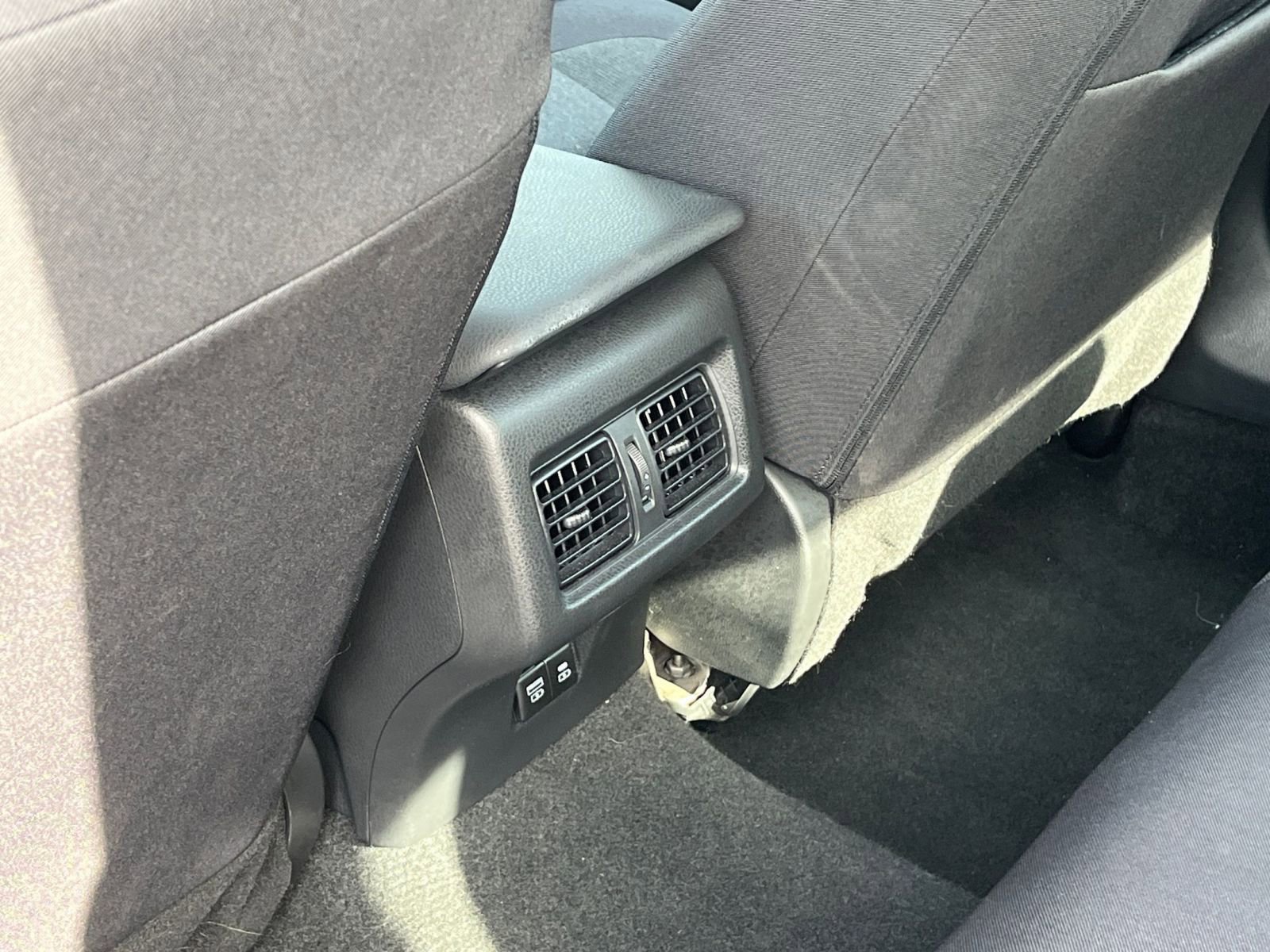 Thumbnail: 2025 Toyota Camry - 24