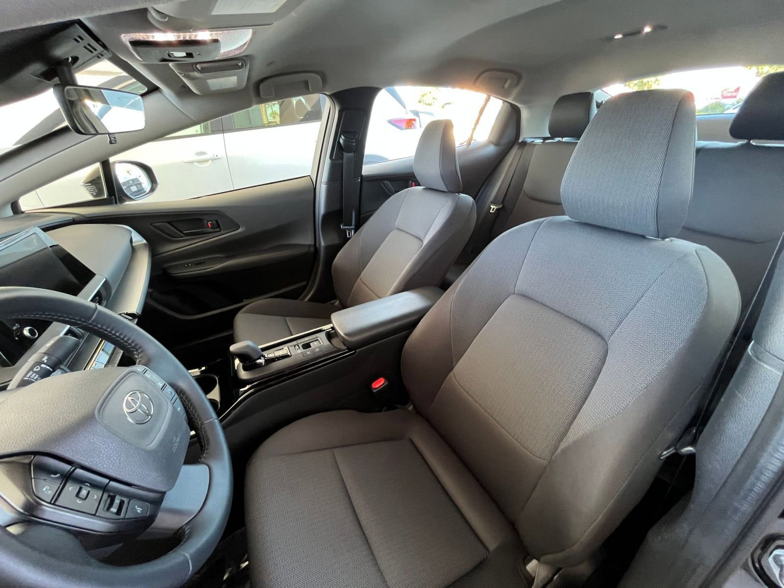 Thumbnail: 2025 Toyota Prius - 27