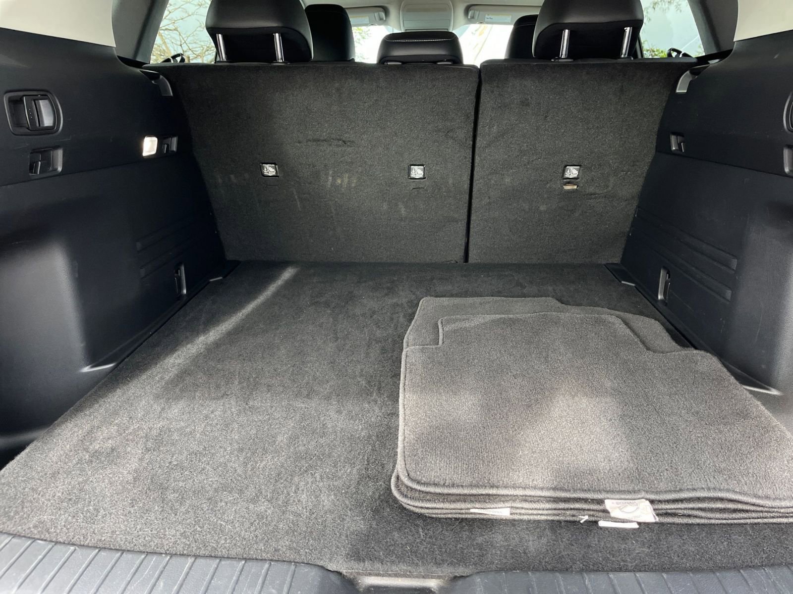 Thumbnail: 2025 Mazda CX-50 - 31