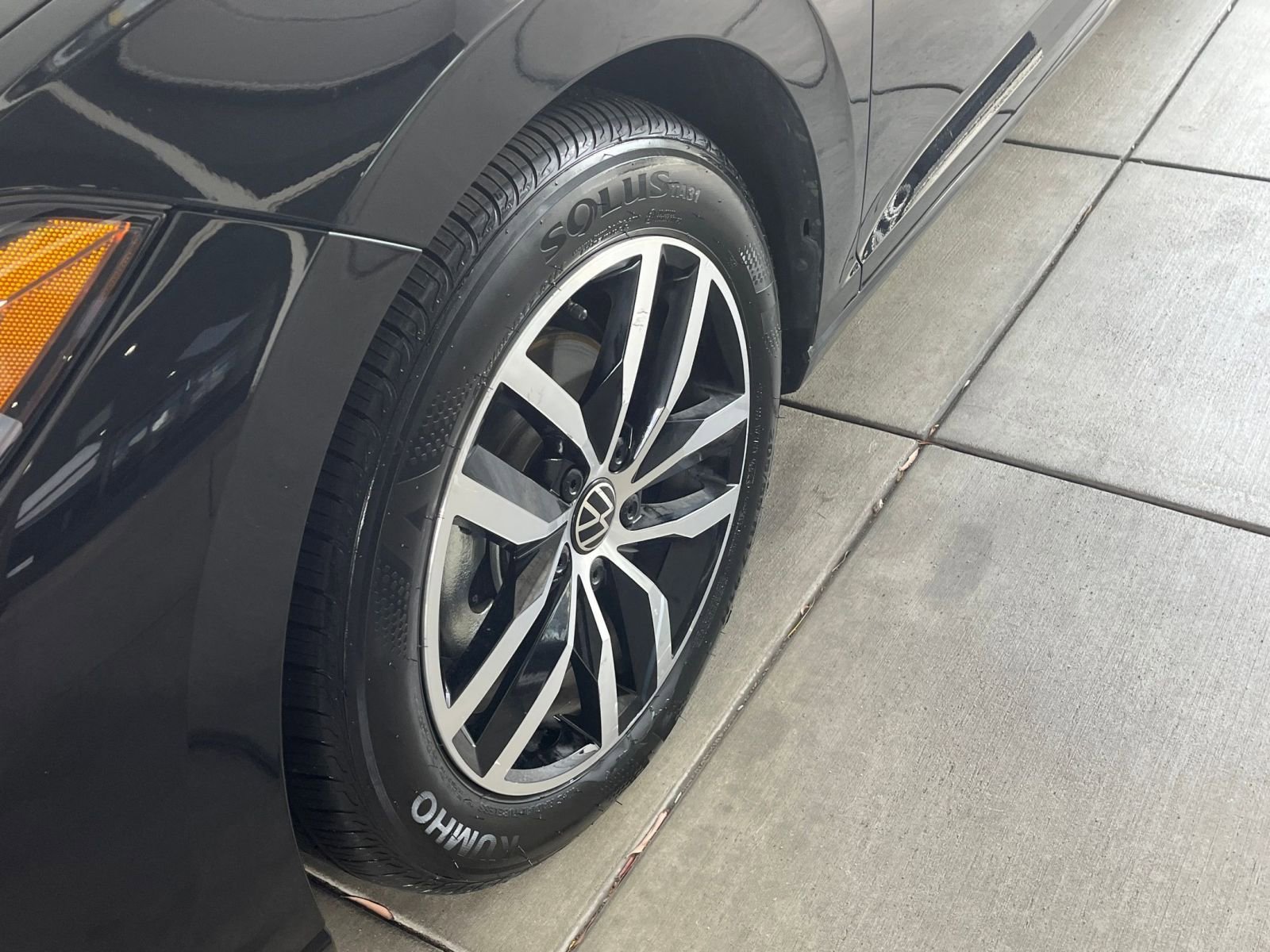 Thumbnail: 2025 Volkswagen Jetta - 30