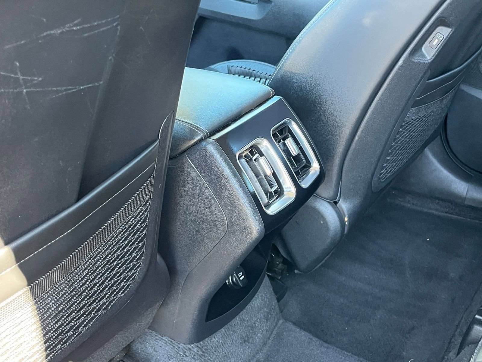 Thumbnail: 2024 Kia Sorento - 23