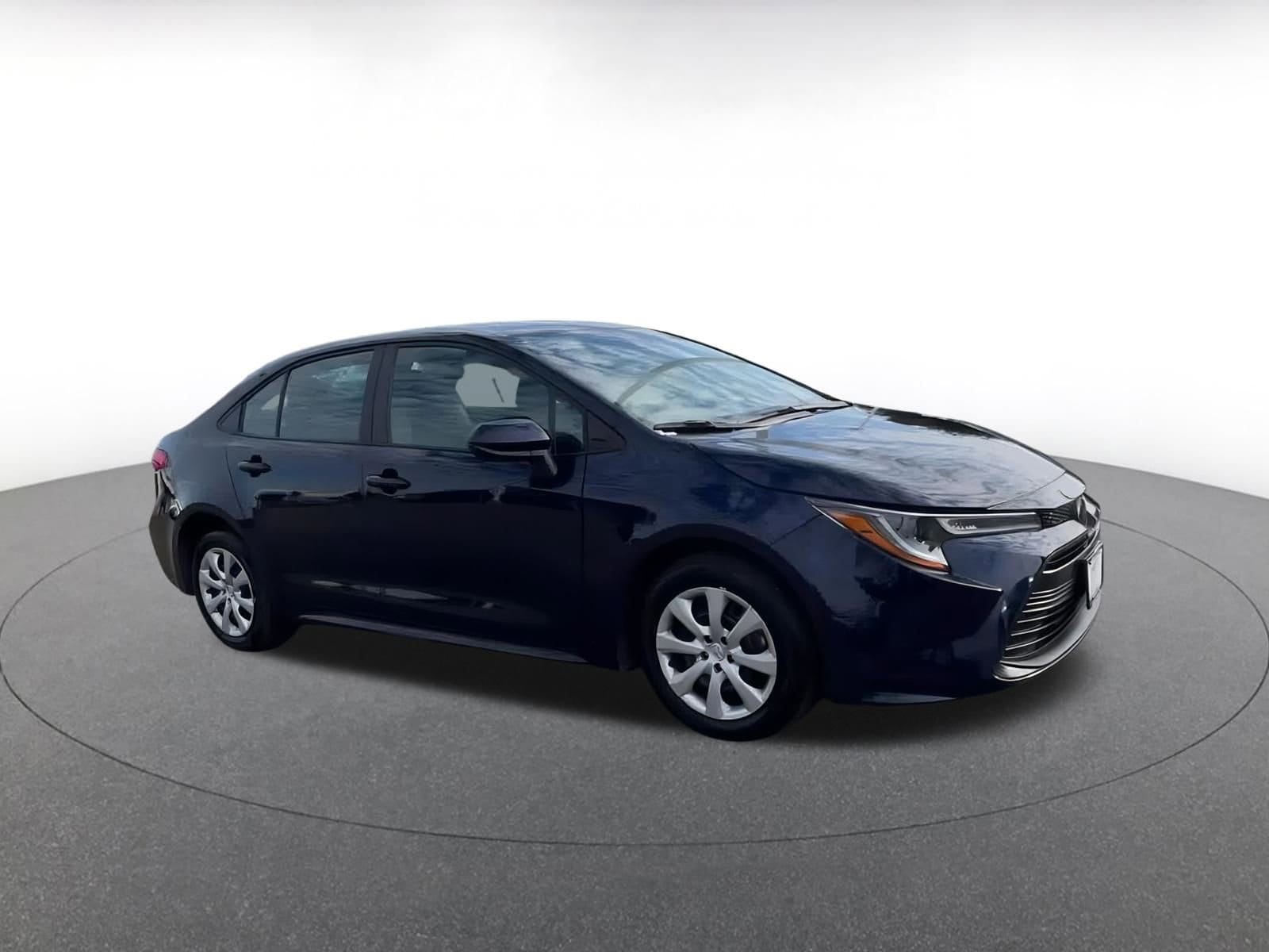 Thumbnail: 2025 Toyota Corolla - 2