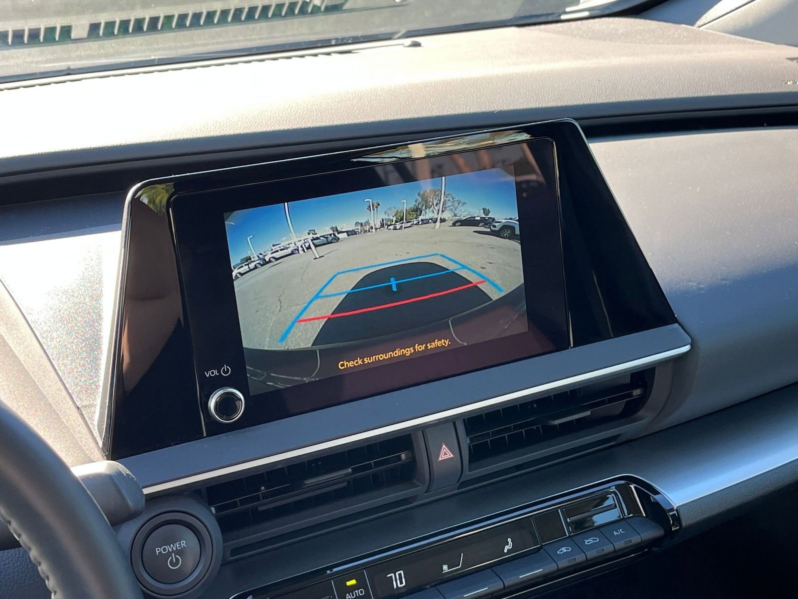 Thumbnail: 2025 Toyota Prius - 17