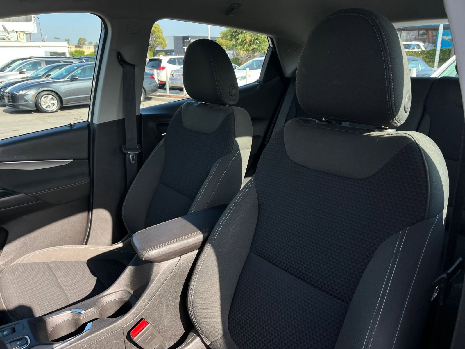 Thumbnail: 2023 Chevrolet Bolt EV - 26