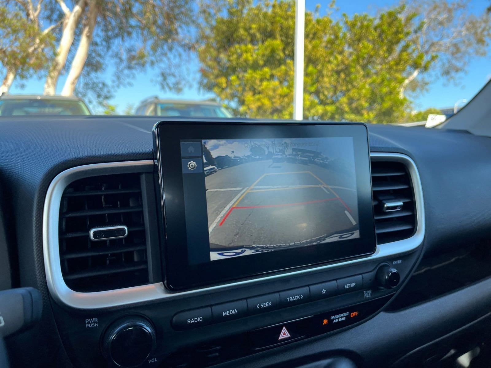 Thumbnail: 2025 Hyundai Venue - 17