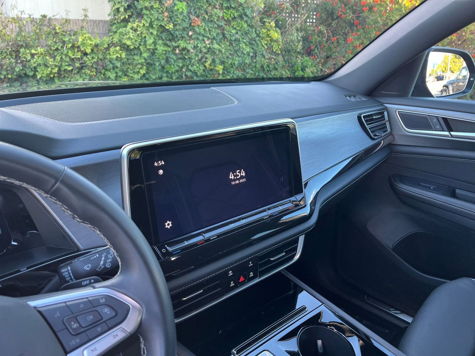 Thumbnail: 2025 Volkswagen Atlas - 18