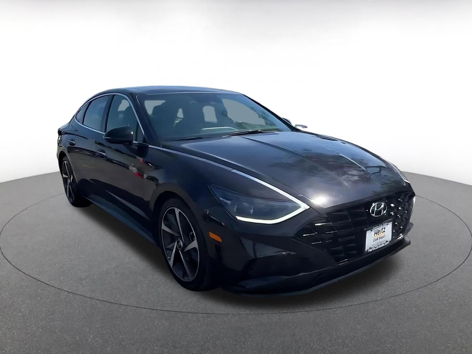 Thumbnail: 2023 Hyundai Sonata - 3