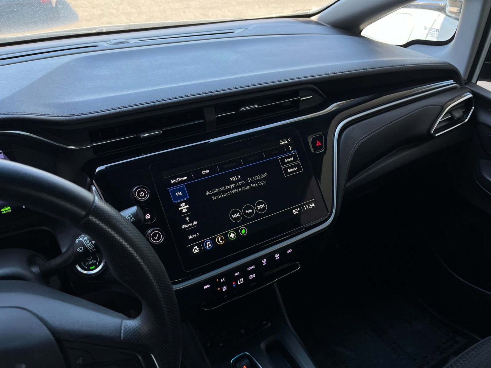 Thumbnail: 2023 Chevrolet Bolt EV - 17