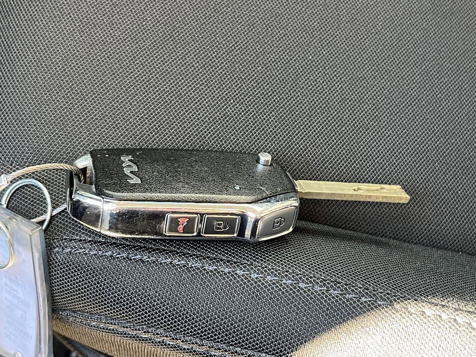 Thumbnail: 2025 Kia Sportage - 21