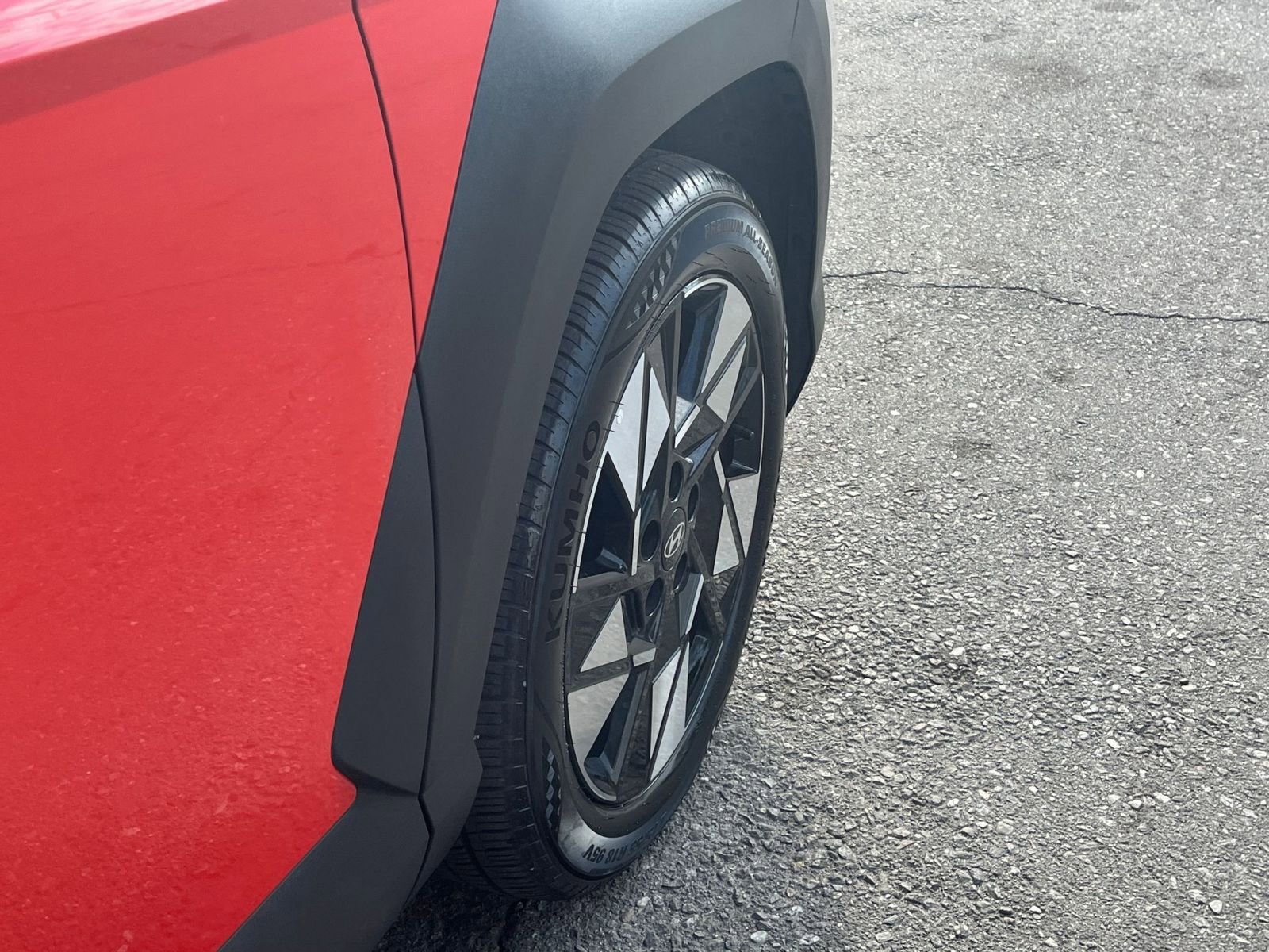 Thumbnail: 2025 Hyundai Kona - 30