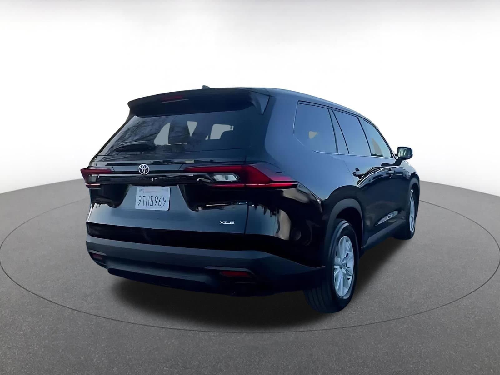 Thumbnail: 2025 Toyota Grand Highlander - 14