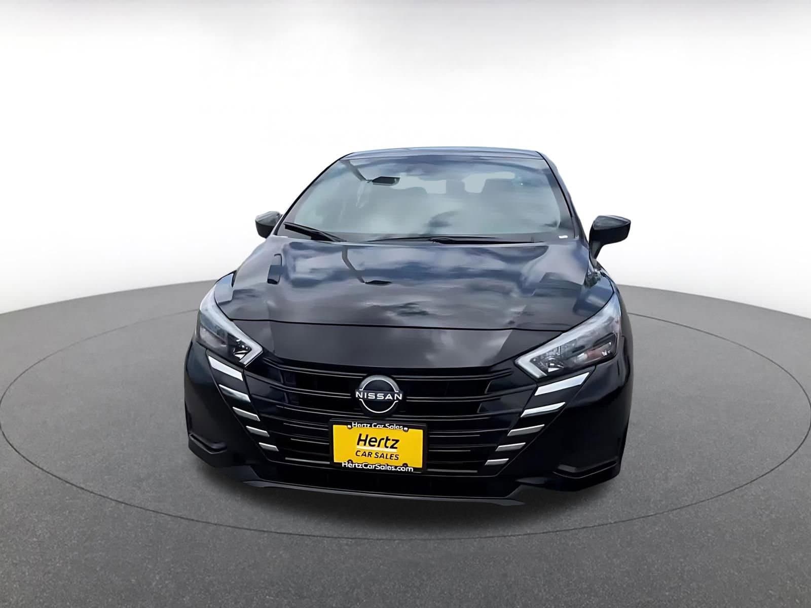 Thumbnail: 2025 Nissan Versa - 4