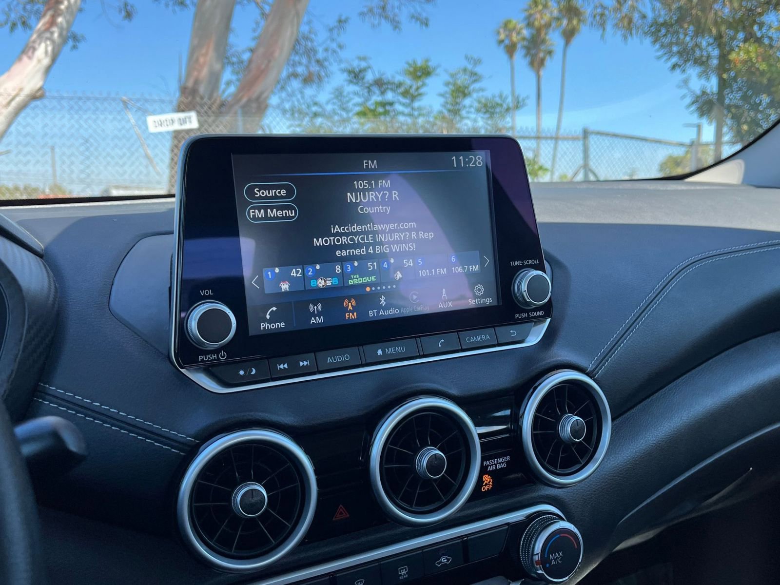 Thumbnail: 2025 Nissan Sentra - 20