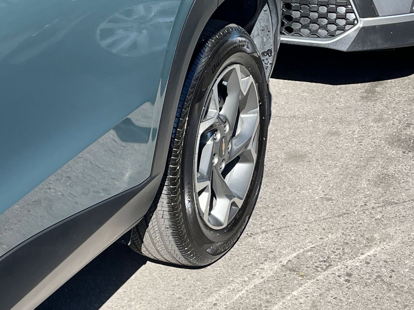 Thumbnail: 2025 Chevrolet Trax - 31