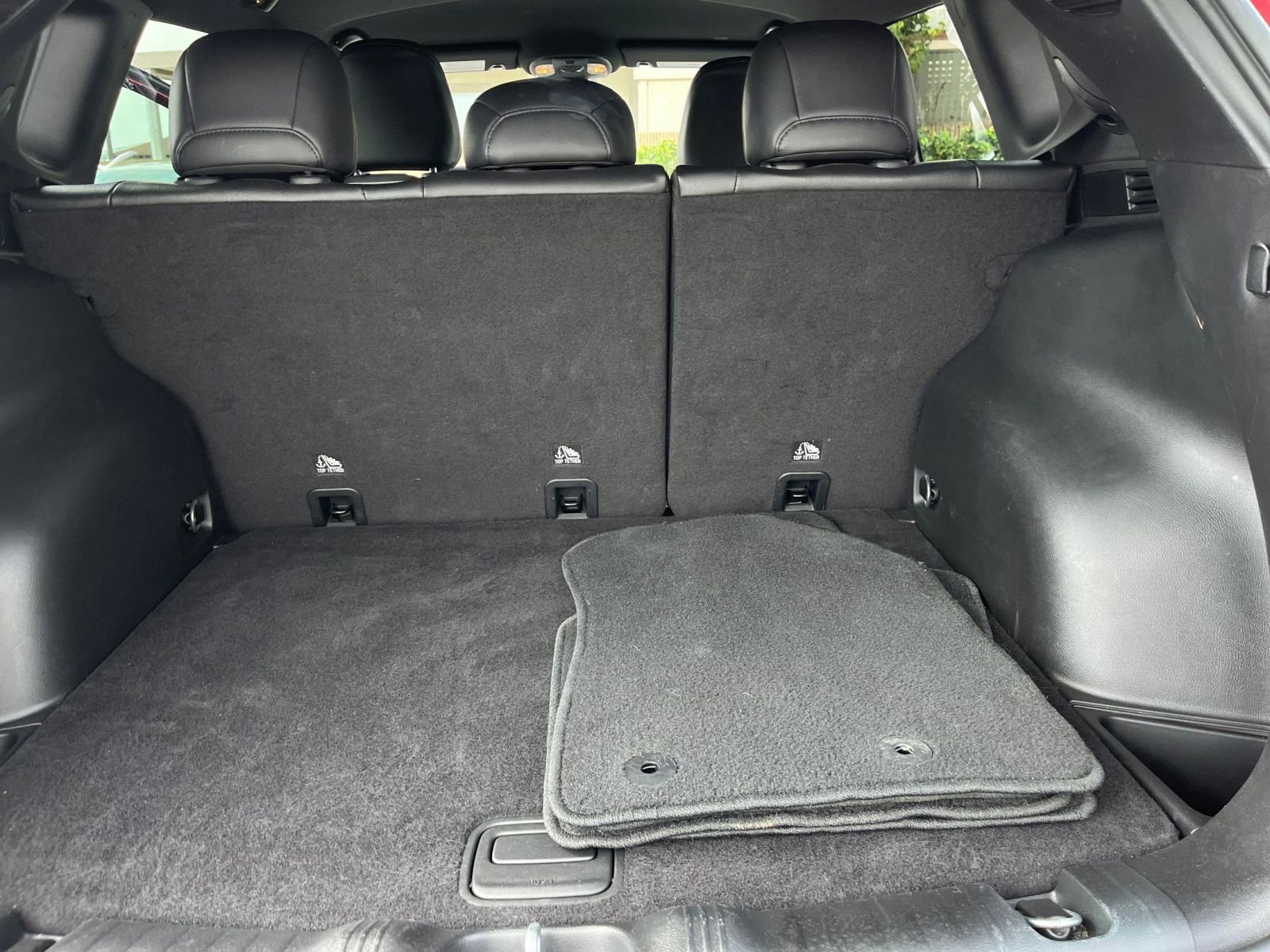 Thumbnail: 2025 Jeep Compass - 32