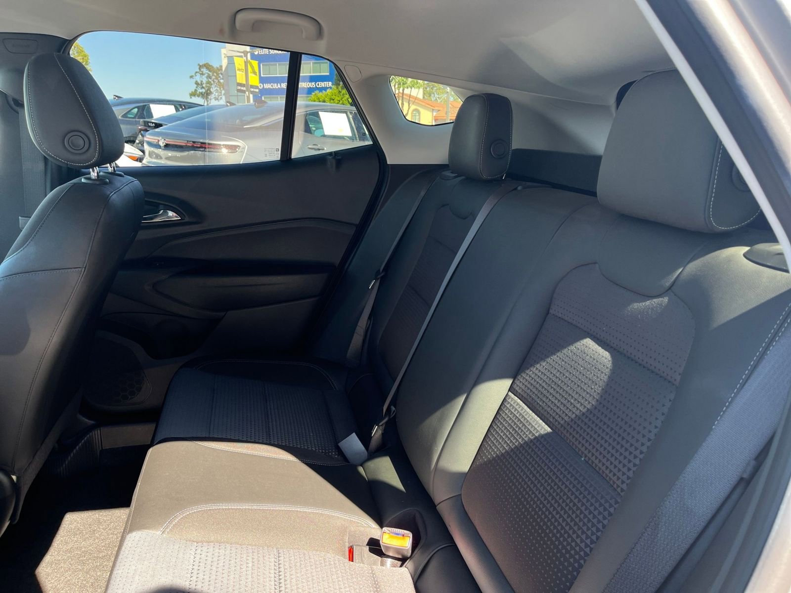 Thumbnail: 2025 Chevrolet Trax - 27