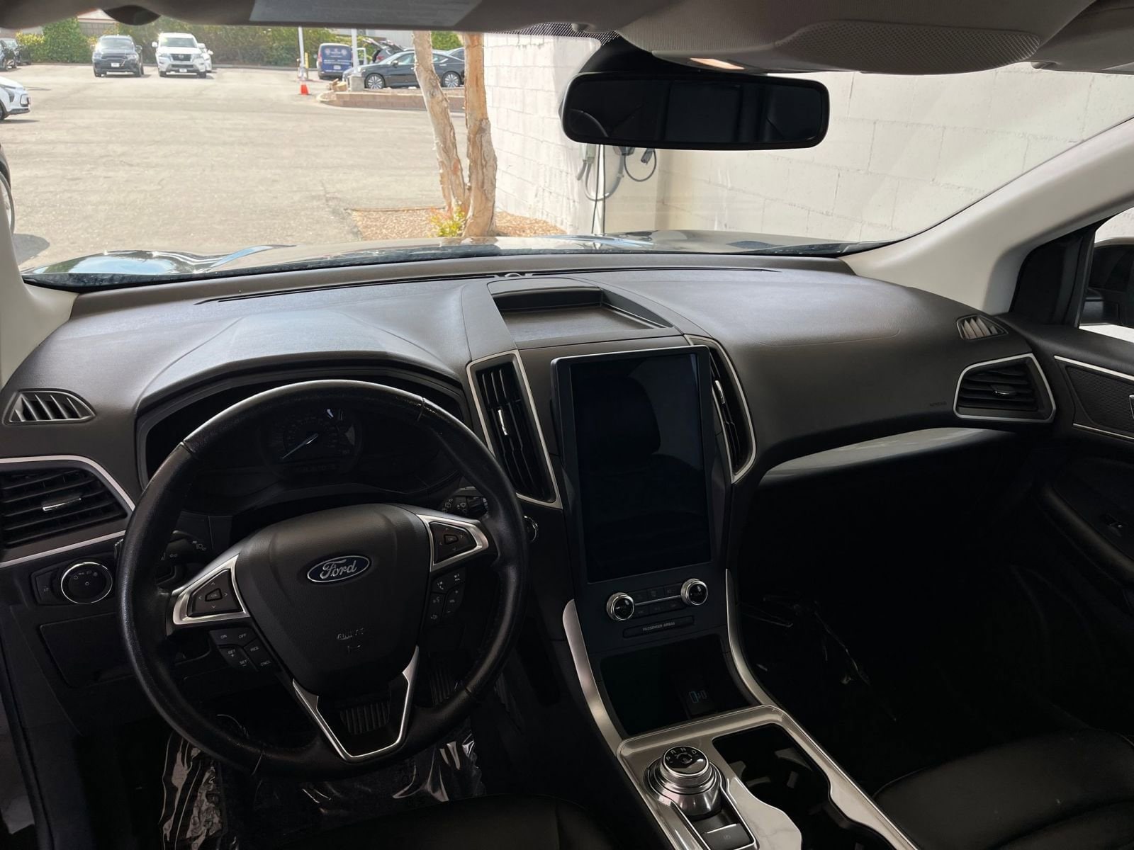Thumbnail: 2023 Ford Edge - 28