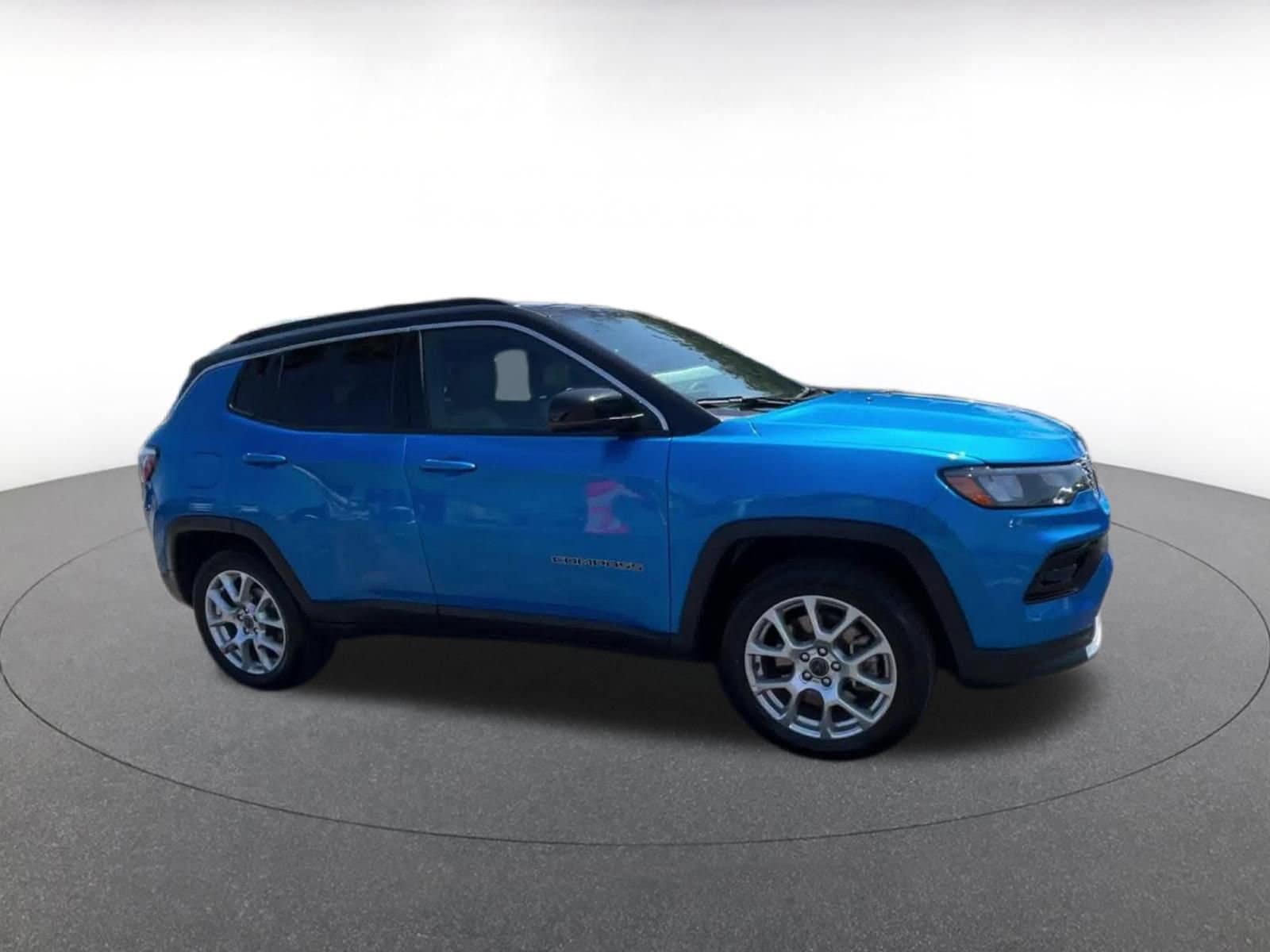 Thumbnail: 2025 Jeep Compass - 2
