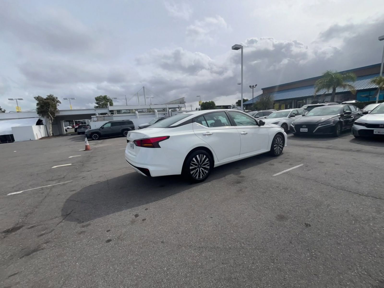 Thumbnail: 2025 Nissan Altima - 3