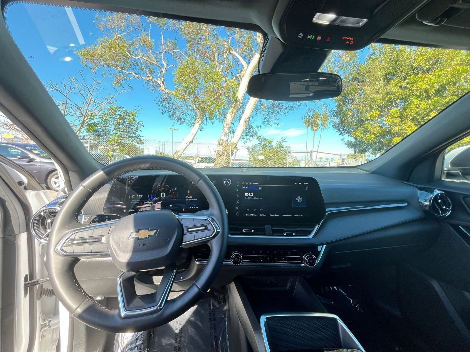 Thumbnail: 2025 Chevrolet Equinox - 33