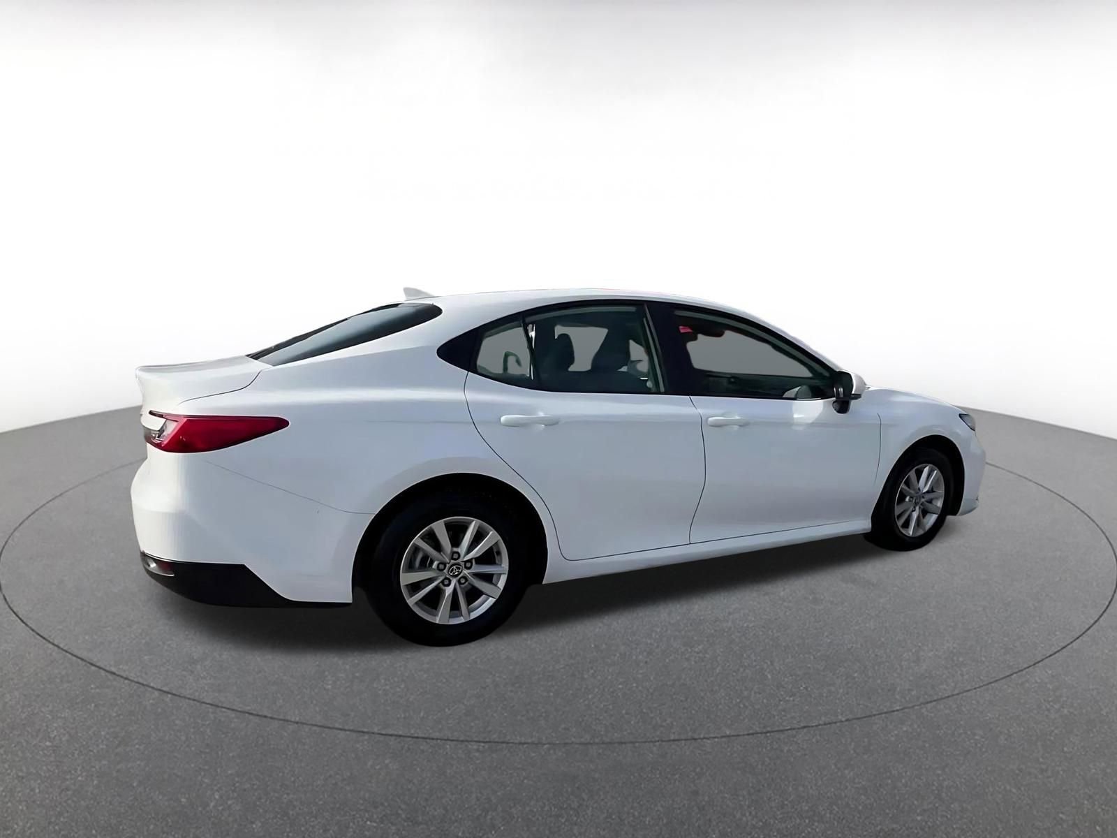 Thumbnail: 2025 Toyota Camry - 15