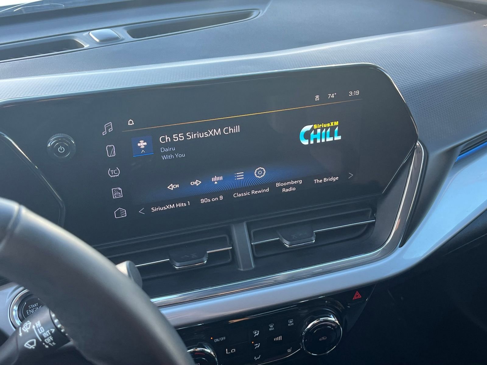 Thumbnail: 2025 Chevrolet Trax - 17