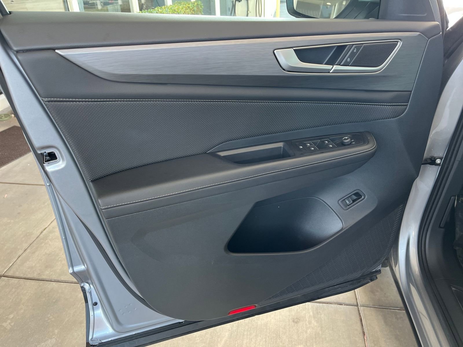 Thumbnail: 2025 Volkswagen Atlas - 20