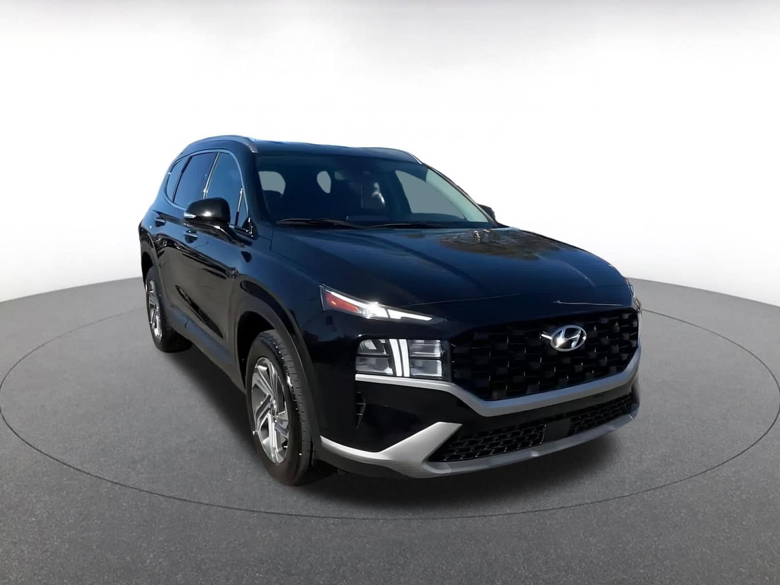 Thumbnail: 2023 Hyundai Santa Fe - 3