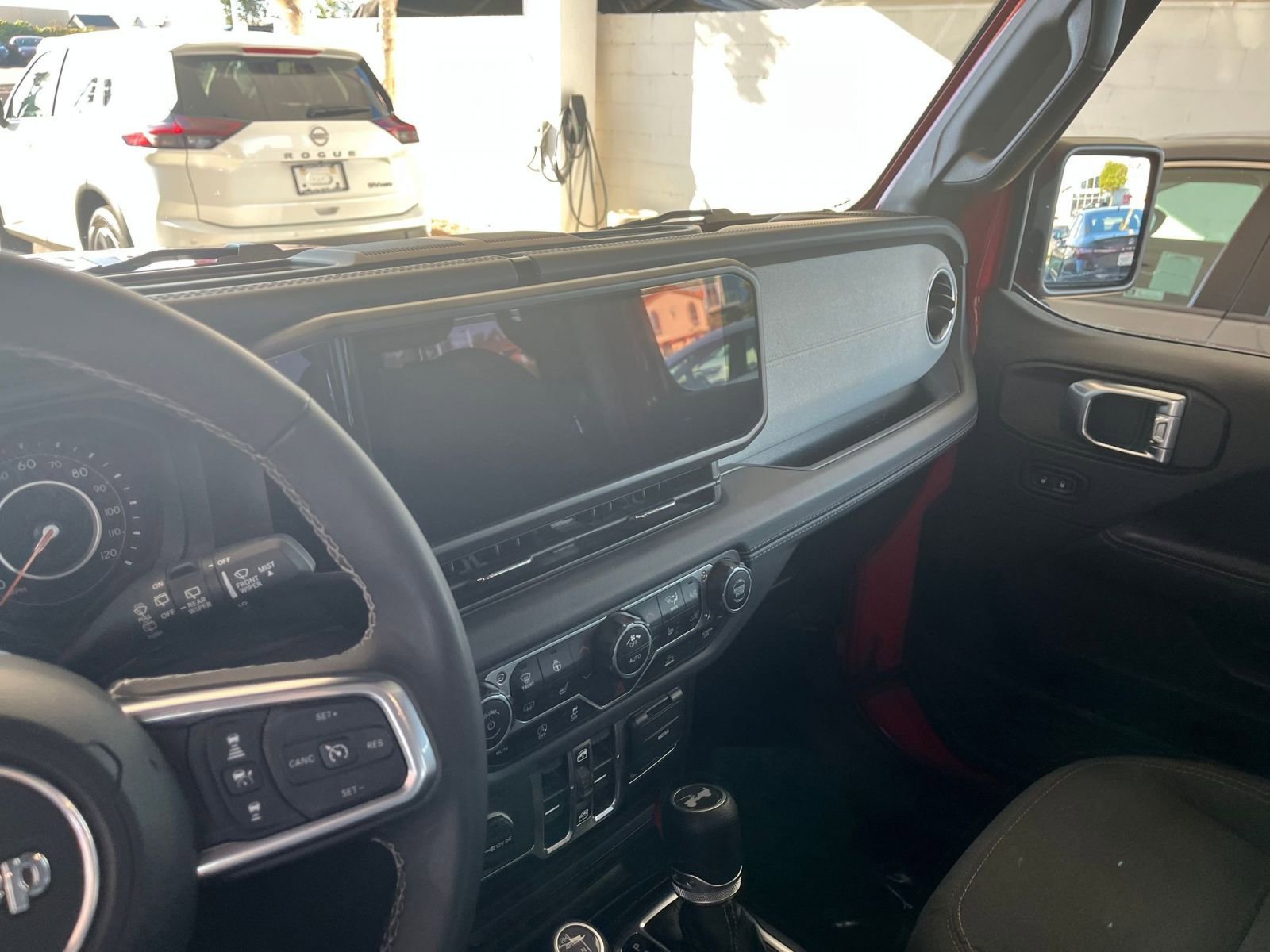 Thumbnail: 2025 Jeep Wrangler - 18