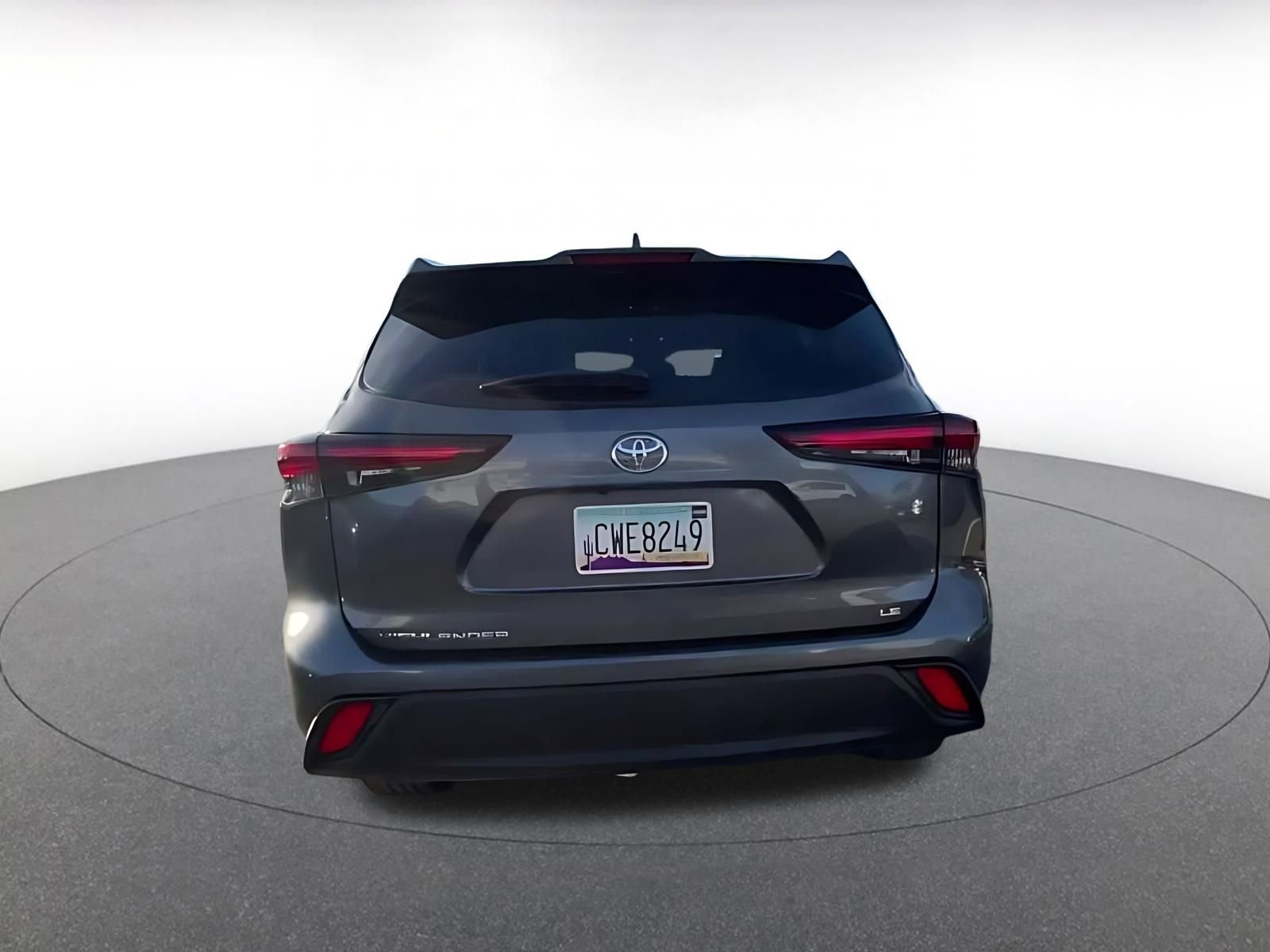 Thumbnail: 2025 Toyota Highlander - 16