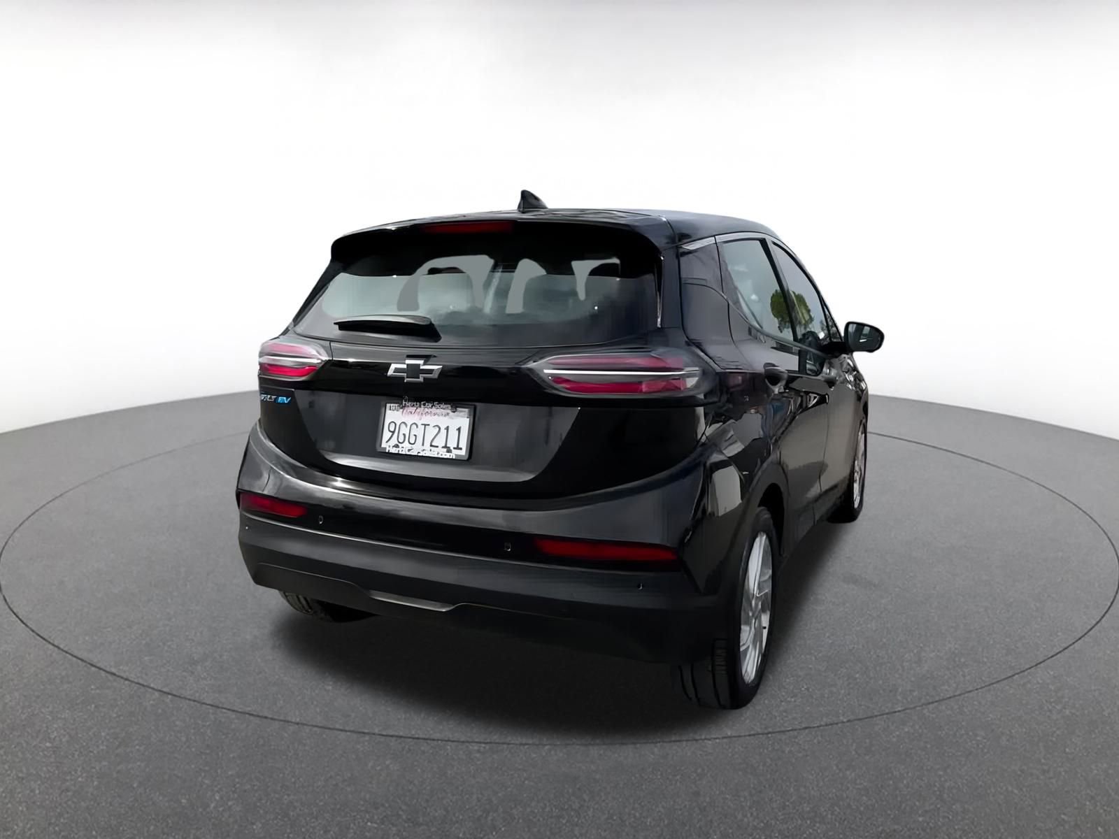 Thumbnail: 2023 Chevrolet Bolt EV - 11