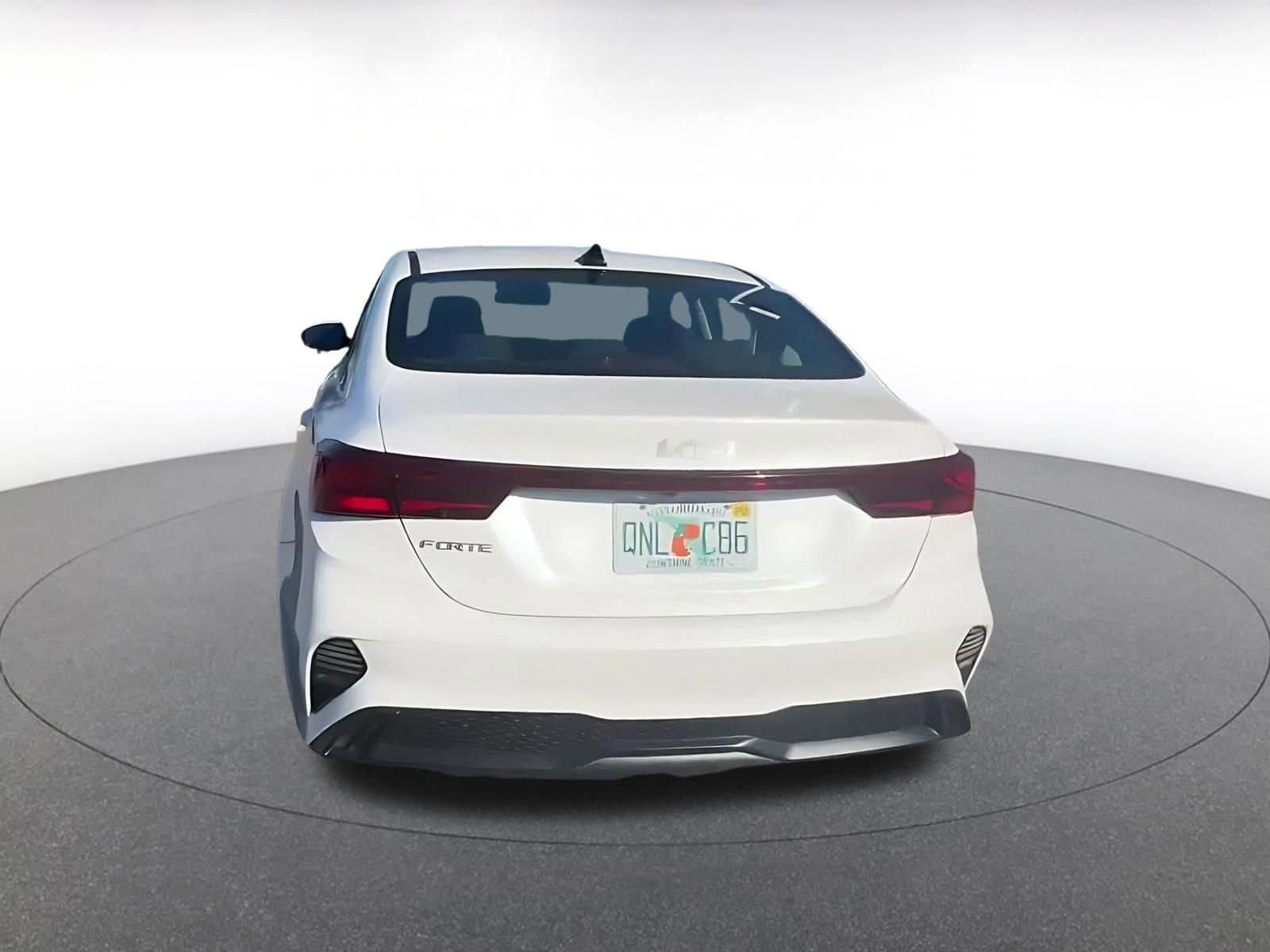 Thumbnail: 2023 Kia Forte - 12