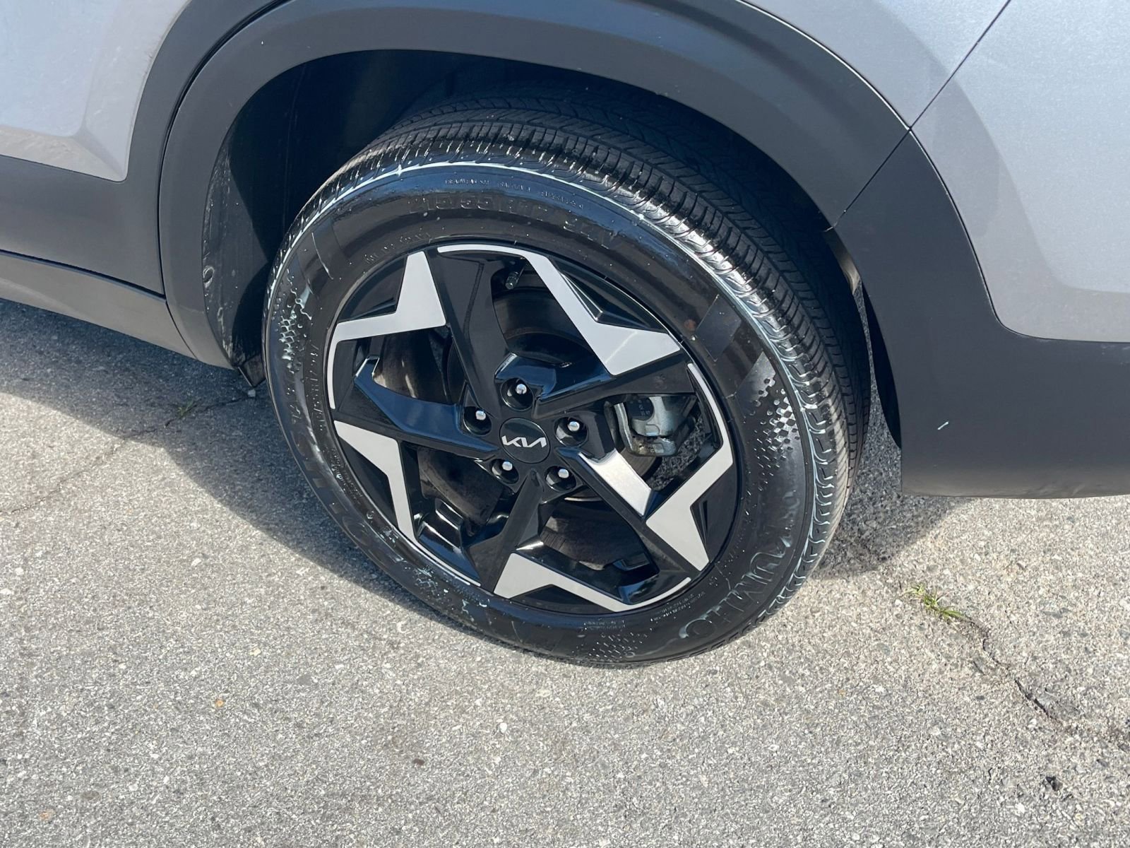 Thumbnail: 2025 Kia Seltos - 32