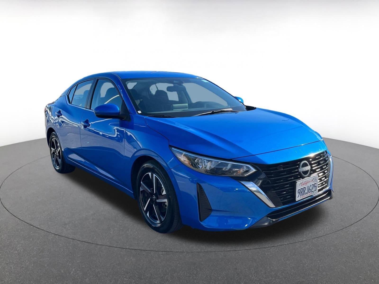 Thumbnail: 2025 Nissan Sentra - 1