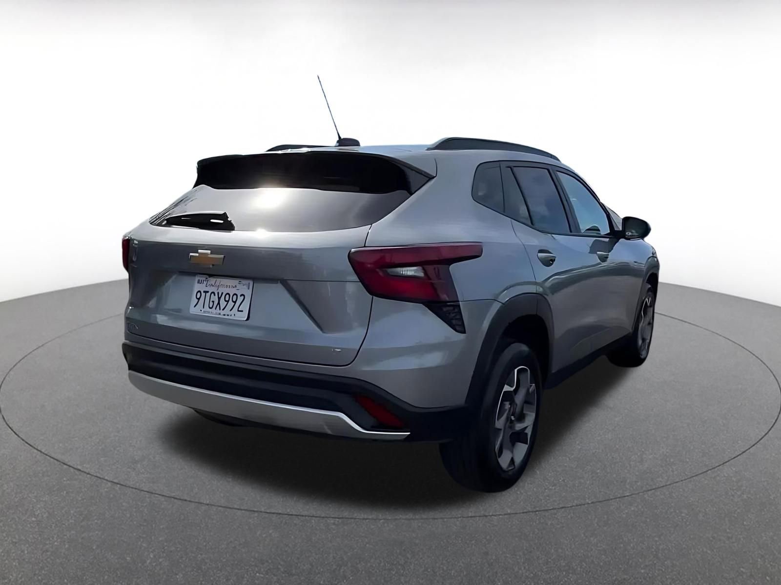 Thumbnail: 2025 Chevrolet Trax - 15