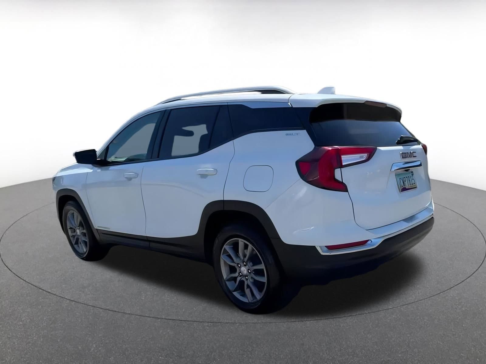 Thumbnail: 2023 GMC Terrain - 8