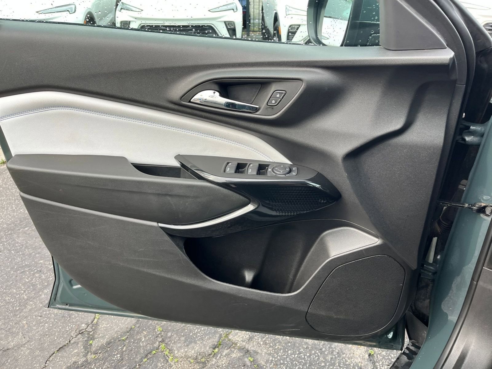 Thumbnail: 2025 Chevrolet Trax - 20