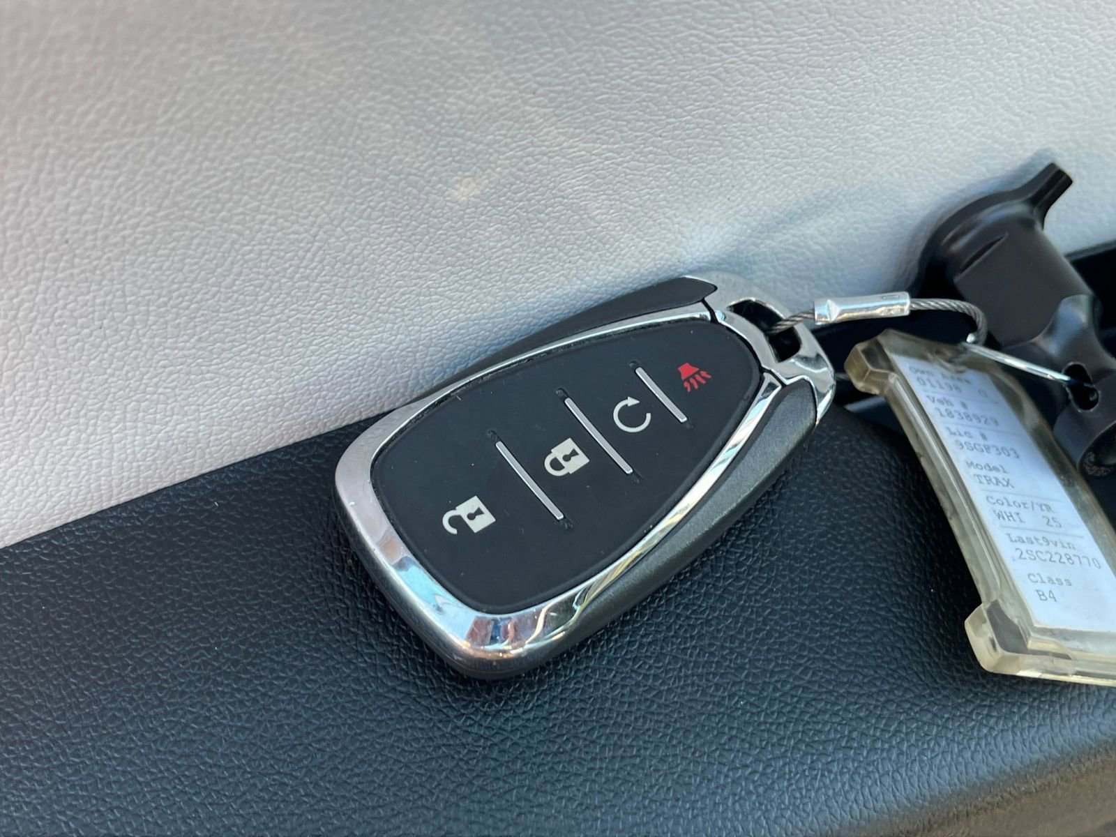 Thumbnail: 2025 Chevrolet Trax - 25