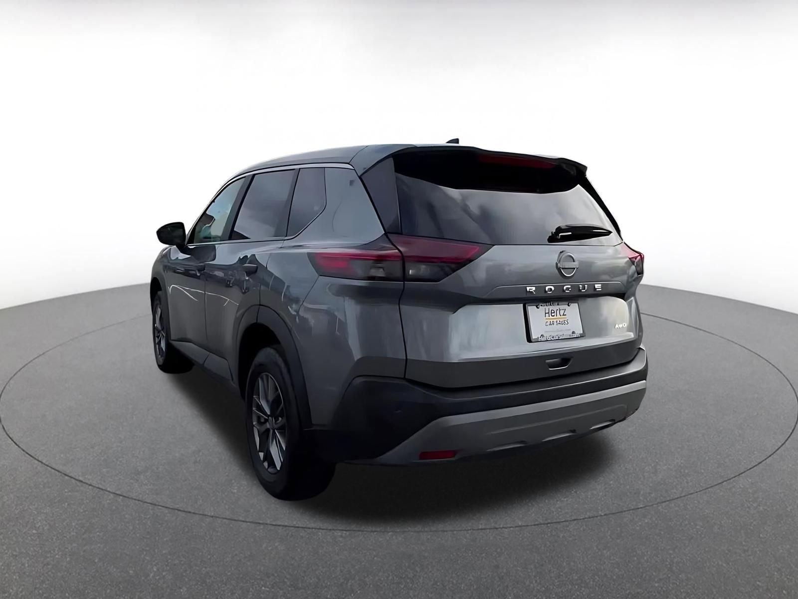 Thumbnail: 2023 Nissan Rogue - 11