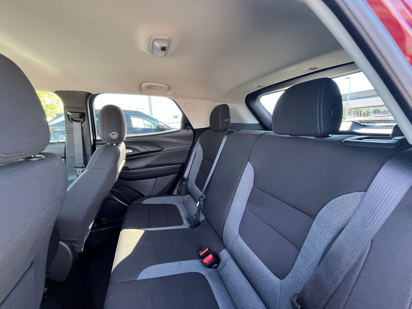 Thumbnail: 2025 Chevrolet TrailBlazer - 27