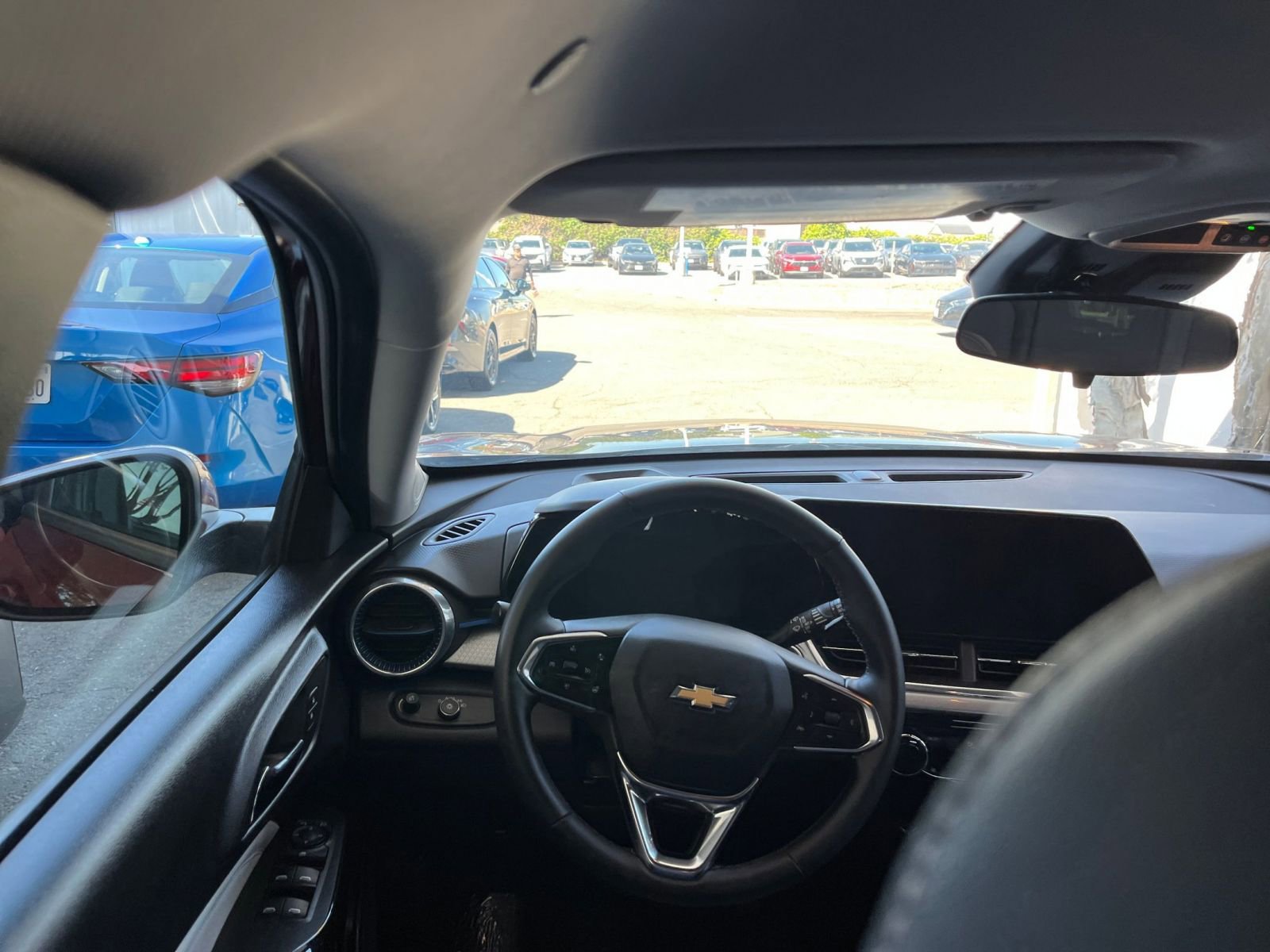 Thumbnail: 2025 Chevrolet Trax - 35