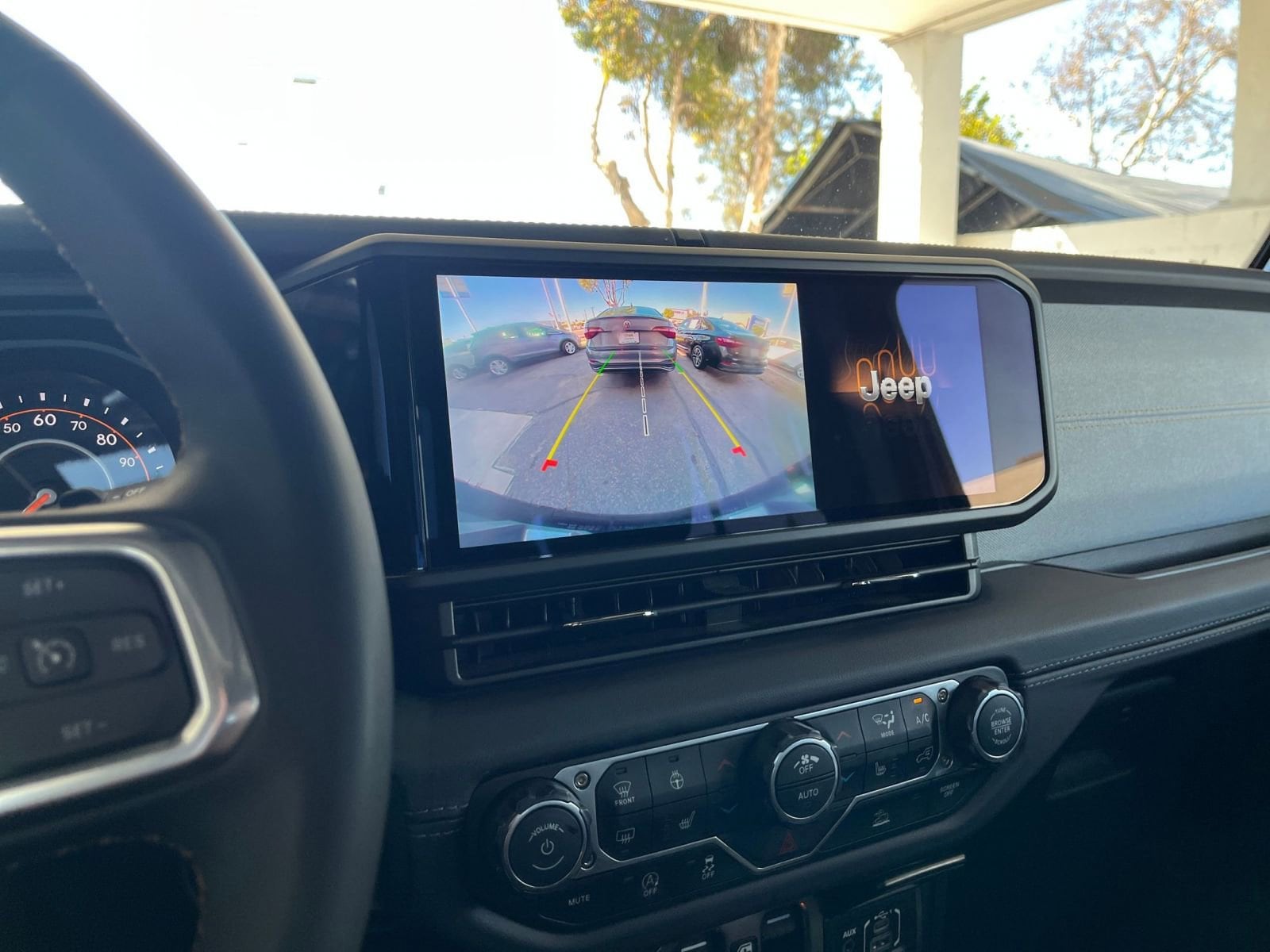 Thumbnail: 2025 Jeep Wrangler - 17