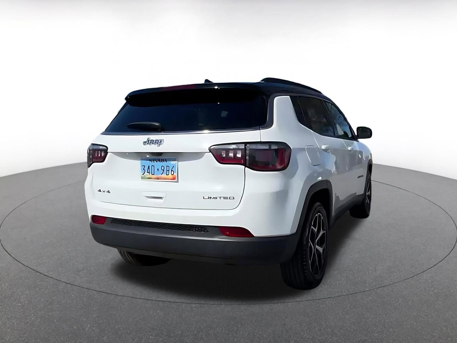 Thumbnail: 2025 Jeep Compass - 15