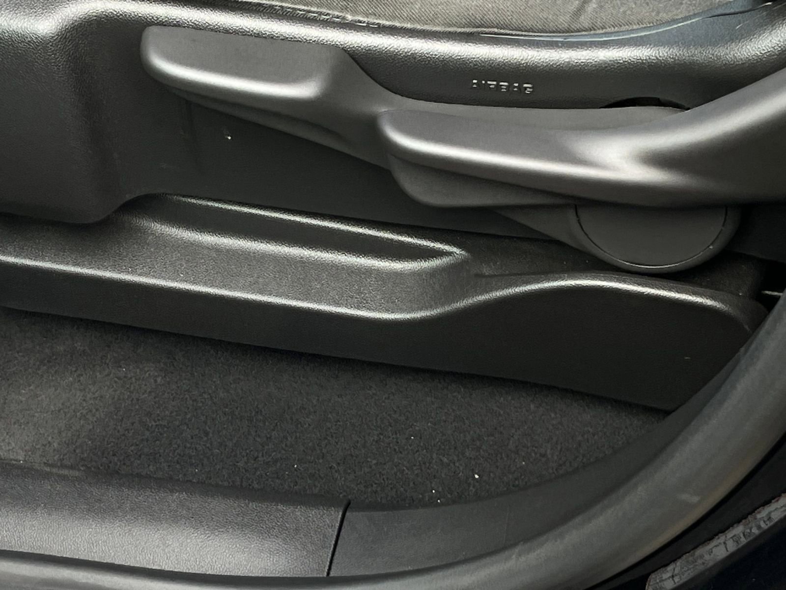 Thumbnail: 2023 Chevrolet Bolt EV - 23