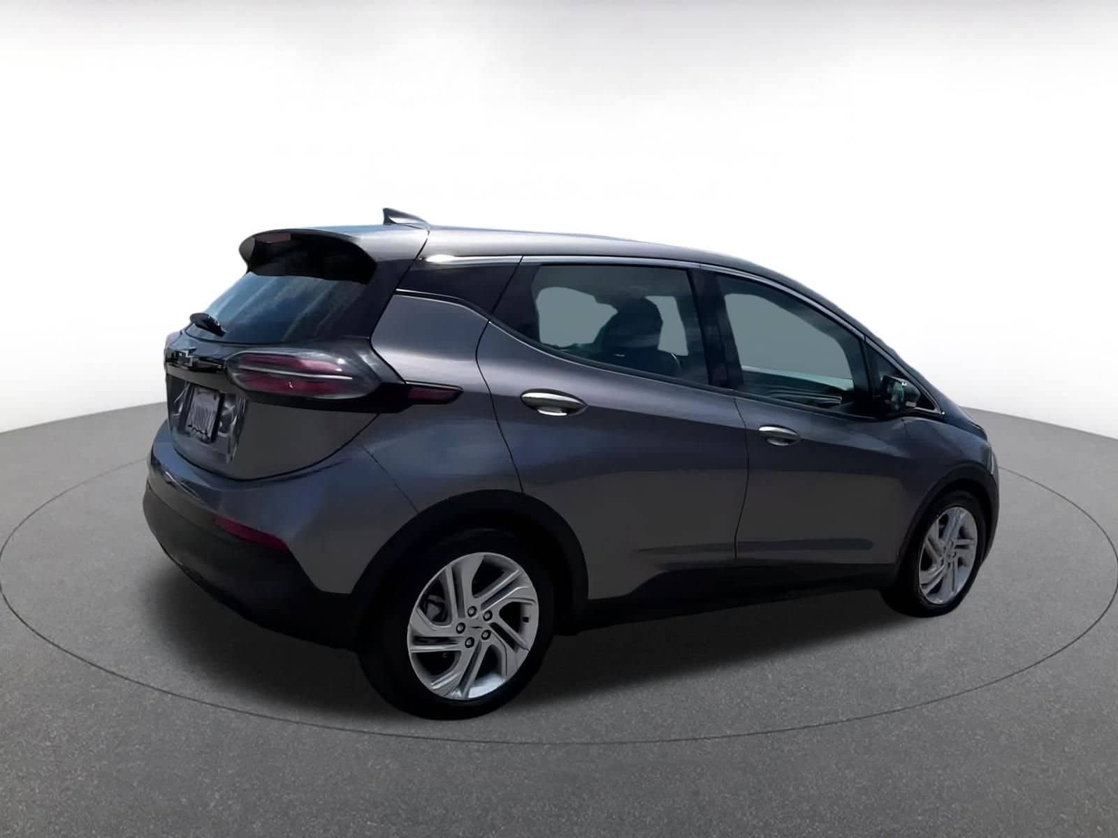 Thumbnail: 2023 Chevrolet Bolt EV - 11